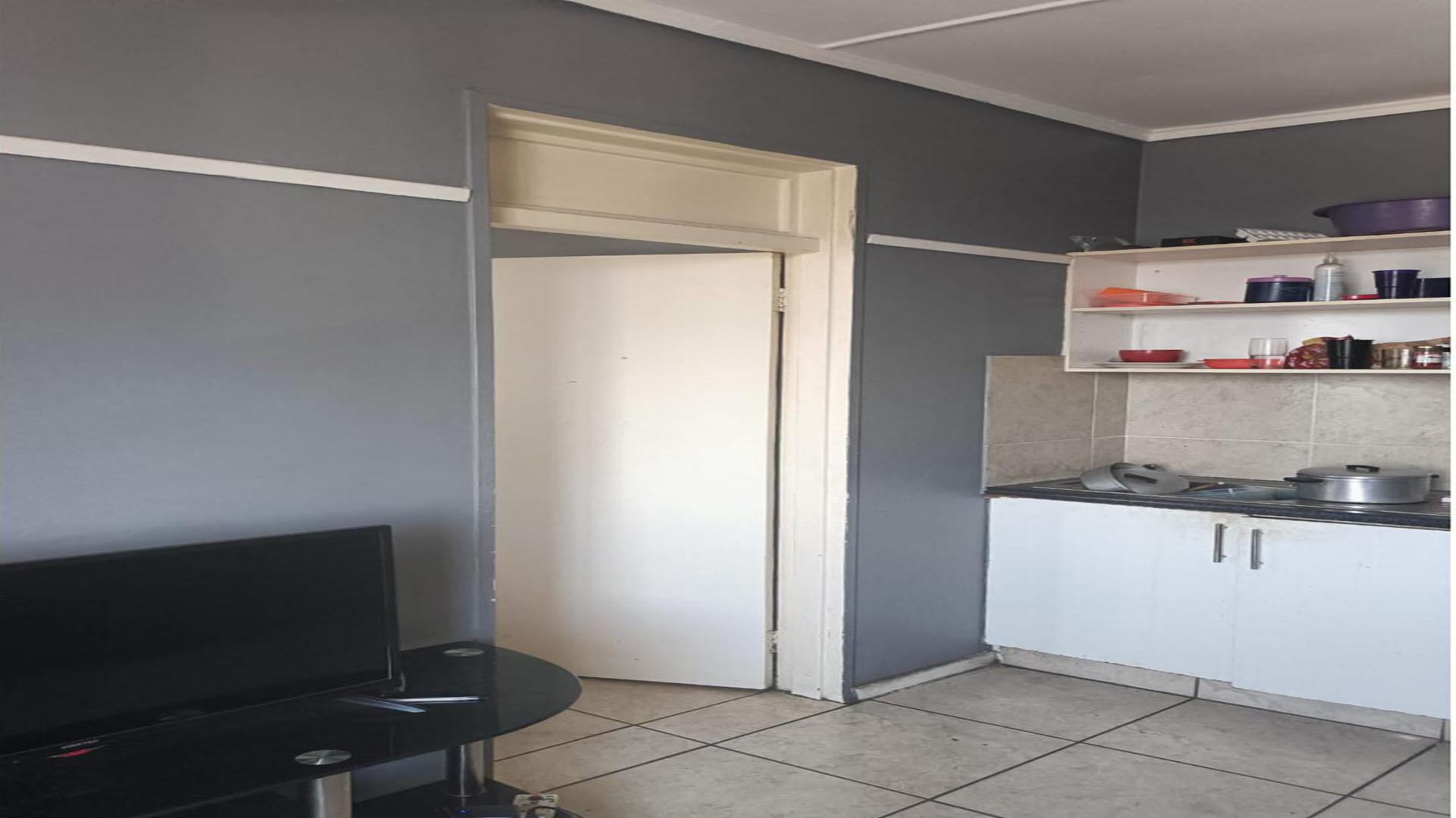 Kitchen of property in Pietermaritzburg (KZN)