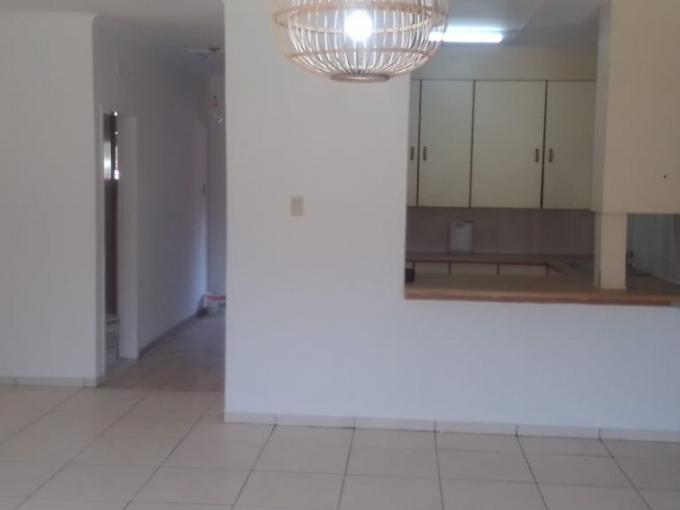 2 Bedroom Simplex for Sale For Sale in Middelburg - MP - MR648468