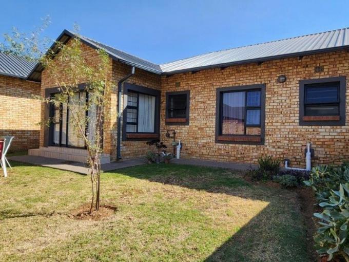 3 Bedroom Simplex for Sale For Sale in Alberton - MR648520