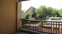 Balcony - 38 square meters of property in Sunninghill