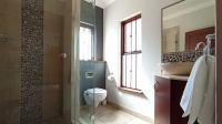 Guest Toilet - 6 square meters of property in Bryanston