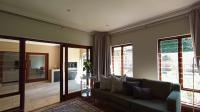 Informal Lounge - 18 square meters of property in Bryanston