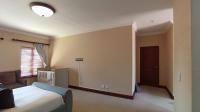 Main Bedroom - 31 square meters of property in Bryanston