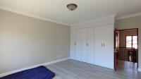 Bed Room 2 - 20 square meters of property in Bryanston