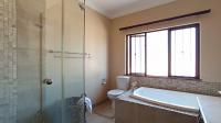 Bathroom 1 - 9 square meters of property in Bryanston