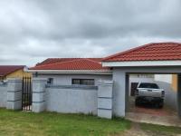 Front View of property in Phakamisa