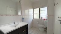 Main Bathroom - 7 square meters of property in Amanzimtoti 