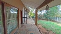 Patio - 29 square meters of property in Amanzimtoti 