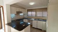 Kitchen - 32 square meters of property in Amanzimtoti 