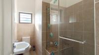 Bathroom 2 - 5 square meters of property in Amanzimtoti 