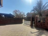  of property in Rooihuiskraal North