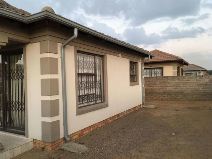 2 Bedroom House for Sale For Sale in Vanderbijlpark - MR648724