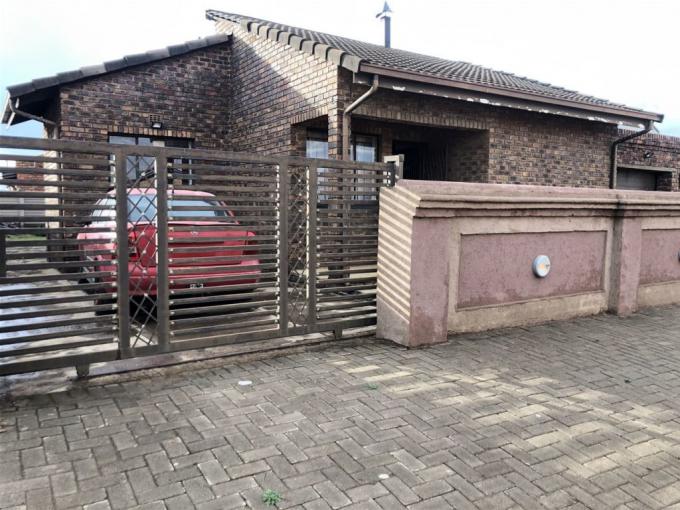 3 Bedroom House for Sale For Sale in Sebokeng - MR648735