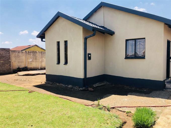 2 Bedroom House for Sale For Sale in Sebokeng - MR648736