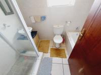 Bathroom 1 of property in Little Falls