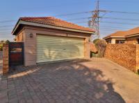 4 Bedroom 2 Bathroom Cluster for Sale for sale in Southdowns Estate