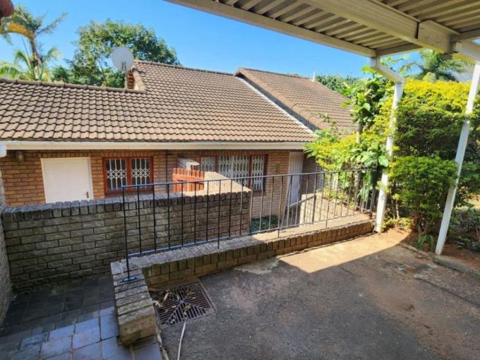 2 Bedroom Sectional Title for Sale For Sale in Sunningdale - DBN - MR648869