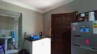 Kitchen - 38 square meters of property in Gezina