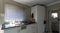 Kitchen - 38 square meters of property in Gezina