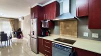 Kitchen - 11 square meters of property in Bedfordview