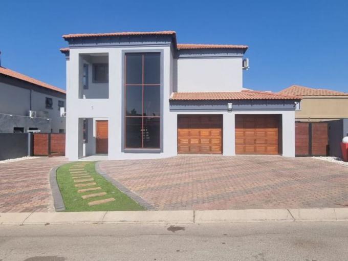 4 Bedroom House for Sale For Sale in Polokwane - MR649046