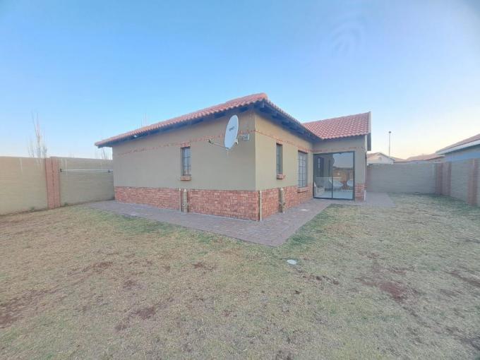 3 Bedroom House for Sale For Sale in Waterval East - MR649087