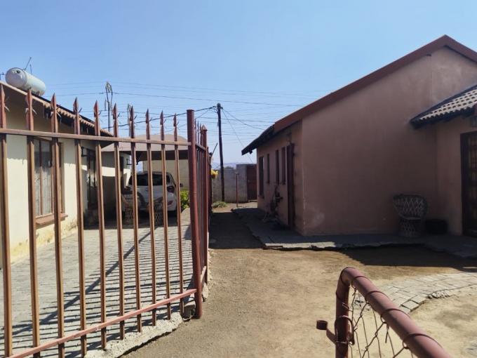 3 Bedroom House for Sale For Sale in Boitekong - MR649092