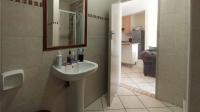 Bathroom 1 - 7 square meters of property in Sagewood