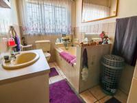 Main Bathroom - 9 square meters of property in Wonderboom South