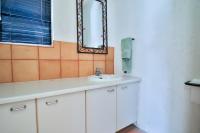 Main Bathroom of property in Bryanston