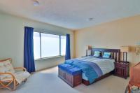 Main Bedroom of property in Bryanston