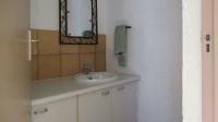 Guest Toilet - 4 square meters of property in Bryanston