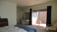 Main Bedroom - 29 square meters of property in Bryanston