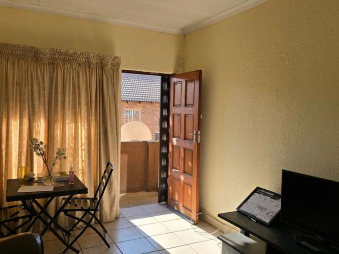 1 Bedroom Apartment for Sale For Sale in Rustenburg - MR649233