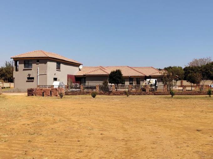 Smallholding for Sale For Sale in Grootfontein Country Estates - MR649236