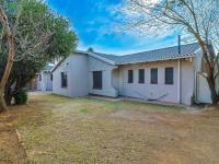  of property in Glenvista