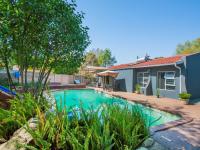  of property in Weltevreden Park