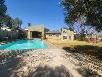  of property in Brackendowns