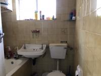 Bathroom 1 of property in Sydenham - PE