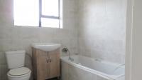 Main Bathroom - 6 square meters of property in Roodekrans