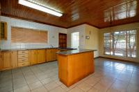 Kitchen of property in Ermelo