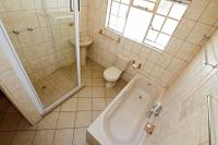 Bathroom 1 of property in Ermelo