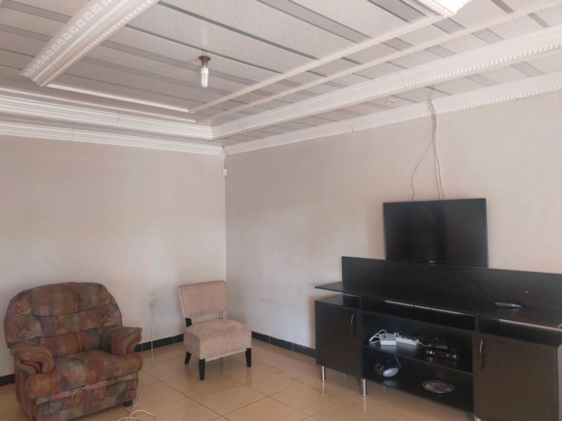  of property in Thohoyandou