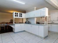  of property in Kloof 