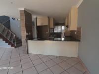  of property in Glenvista