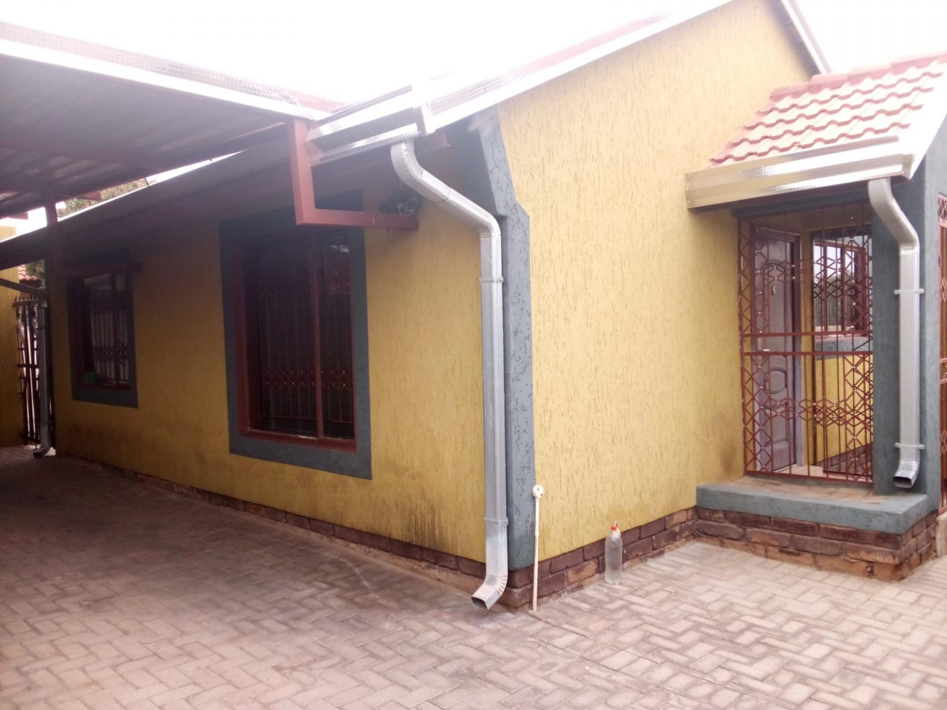 Front View of property in Mabopane