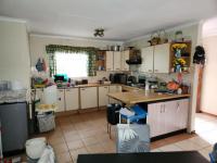 Kitchen of property in Reyno Ridge