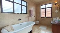 Bathroom 3+ - 28 square meters of property in Port Zimbali