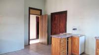 Kitchen - 27 square meters of property in West Porges