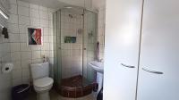 Main Bathroom of property in Cape Town Centre